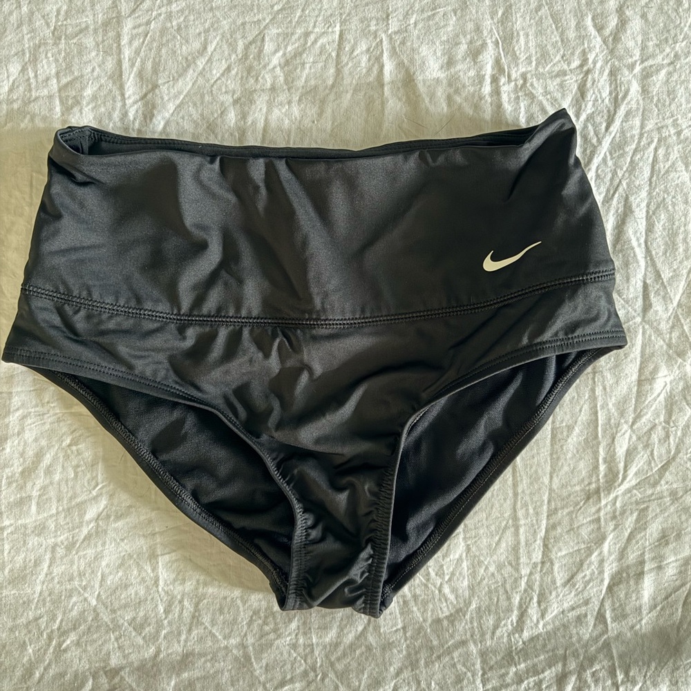 🖤Nike Black High-Waisted Swim Bottoms🖤